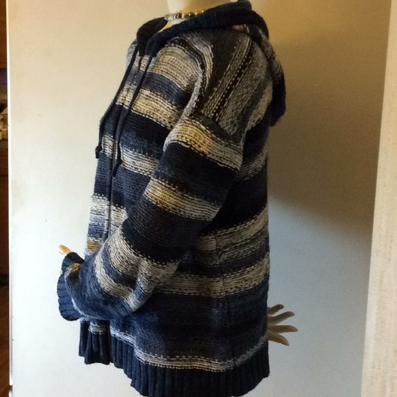 STRIPE HEAVY SWEATER - Picture 2 of 3